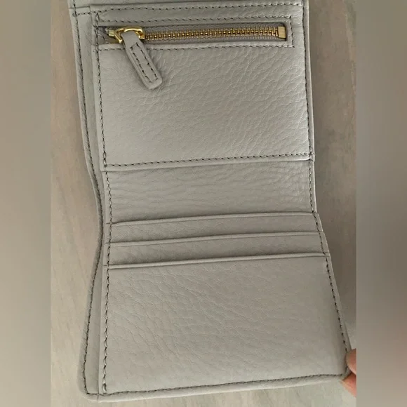 Tory Burch Tri-Fold Bryant Mini Wallet NWT - Picture 7 of 8